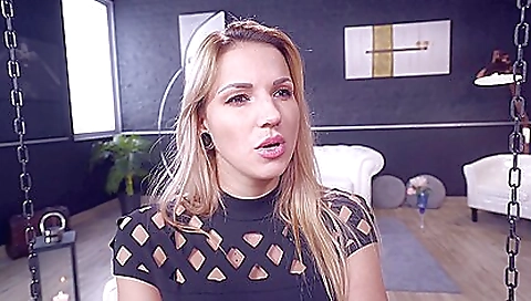 Sexy young chick gets fucked by a boyfriend