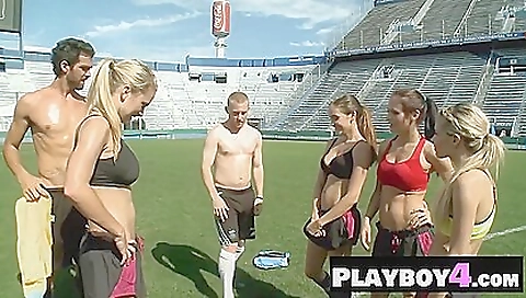 Sexy coupl won hardcore sex in the kitchen