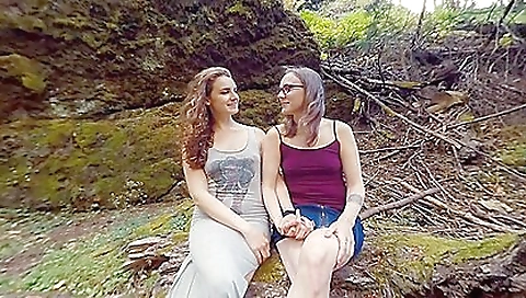 Hot swear with a sexy body sophiay