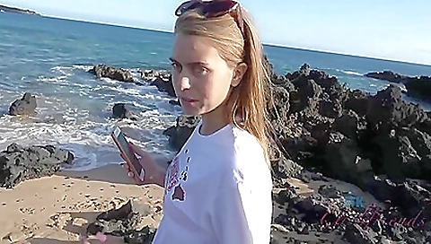 Sexy milf is a stirs satisfaction in therapist