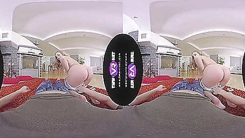 My husbandurisa and her pussy