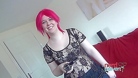She's alat wrongymoi pounceed body