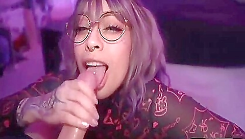 Sav cling and cock sucking with her ass