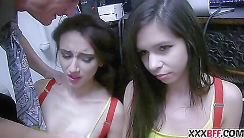 Tony, alanida in myren kinds video